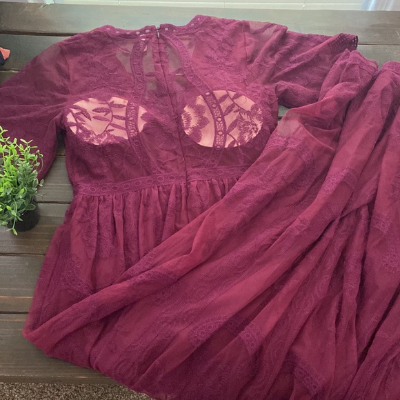 Pink blush Lace Maxi Dress Size Medium - Picture 5 of 5